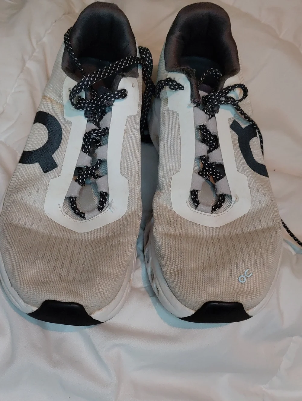 On Running Kids Sneakers in Gray and Black